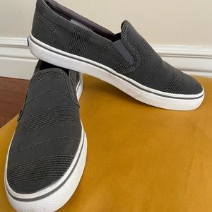Keds Jump Kick Charcoal Striped Chambray Slip-On Sneakers WF65541 Size 8.5M